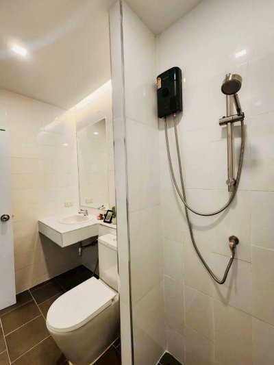 9R0729 Condominium for rent 1 bedroom 1 bathroom 13,000/month at wichit