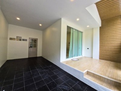 9R0740 This house for rent 3 bedroom 2 bathroom 35,000/month at wichit