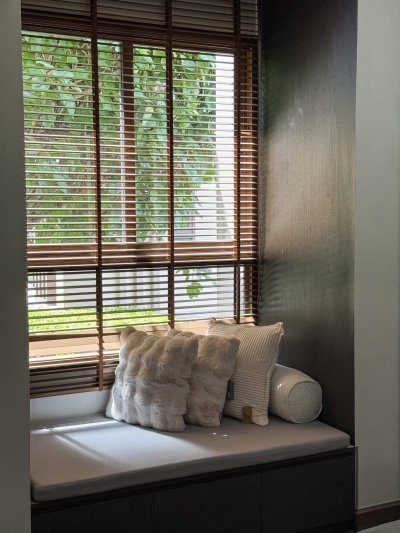 9R0745 คอนโดมิเนียม 1 ห้องนอน 1 ห้องน้ำ ให้เช่าเดือนละ 25,000 บาท โซนวิชิต