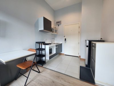 9R0753 คอนโดมิเนียม ห้องสตูดิโอ ให้เช่าเดือนละ 15,000 บาท โซนวิชิต