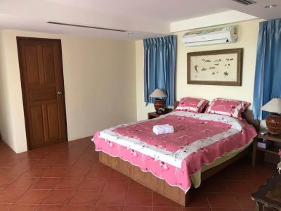 9R0759 Pool villa for rent 2 bedroom 2 bathroom 66,000/month at wichit