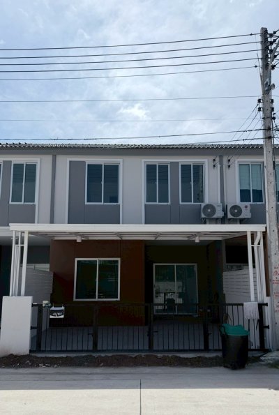 9R0777 ให้เช่าบ้านแฝดสองชั้น 3 ห้องนอน 2 ห้องน้ำ ราคา 35,000/เดือน โซนวิชิต