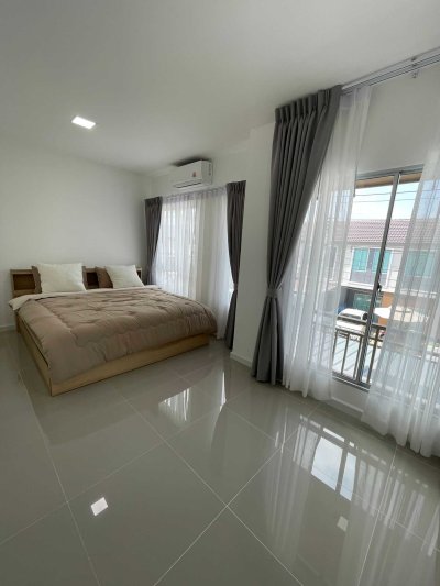 9R0781 ให้เช่าบ้านแฝดสองชั้น 2 ห้องนอน 2 ห้องน้ำ ราคา 38,000/เดือน โซนวิชิต