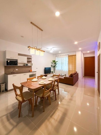 9R0786 ให้เช่าบ้านแฝดสองชั้น 2 ห้องนอน 3 ห้องน้ำ ราคา 35,000/เดือน โซนวิชิต
