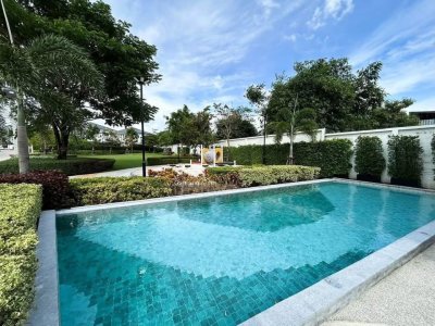 9R0793 This house for rent 3 bedroom 3 bathroom 35,000/month at wichit