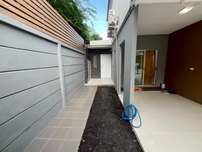 9R0795 This house for rent 3 bedroom 2 bathroom 38,000/month at wichit