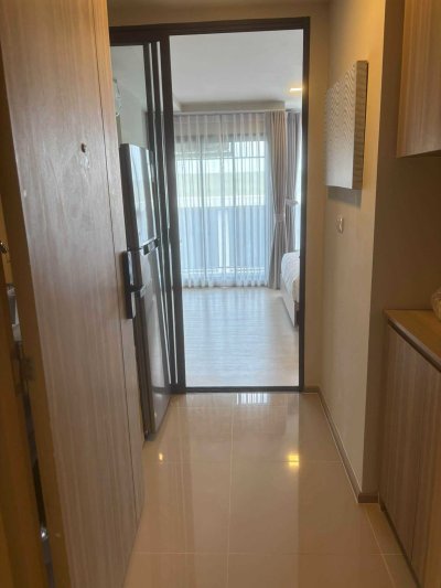 9R0820 คอนโดมิเนียม 1 ห้องนอน 1 ห้องน้ำ ให้เช่าเดือนละ 20,000 บาท โซนวิชิต