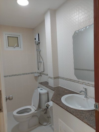 9S0060 This house for sale 5,590,000 bath 2 bedrooms 3 bathrooms location at panwa