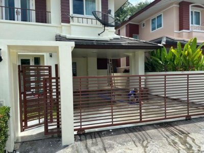 9S0065 This house for sale 4,030,000 baht 3bedrooms 2bathrooms location at wichit