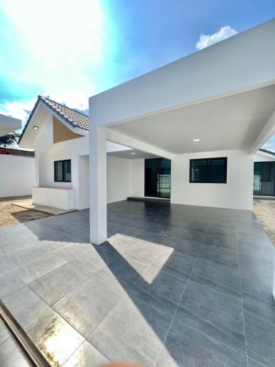 9S0067 This house for sale 6,290,000 baht 4bedroom 3bathroom located at wichit