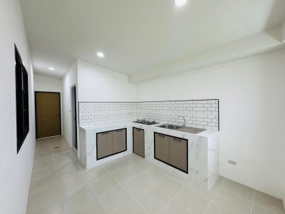 9S0086 ขายบ้านแฝดชั้นเดียว ราคา 4,790,000 บาท 3 ห้องนอน 2 ห้องน้ำ โซนวิชิต