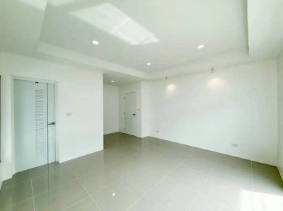 9S0090 This houes for sale 4,790,000 baht 3 bedroom 2 bathroom at wichit