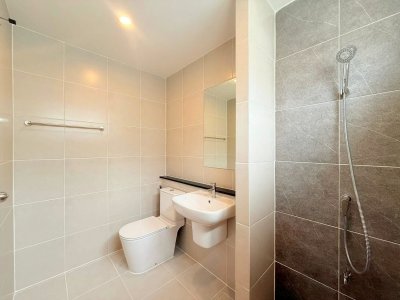 9S0096 ขายบ้านแฝดสองชั้น ราคา 5,650,000 บาท 3 ห้องนอน 3 ห้องน้ำ โซนวิชิต