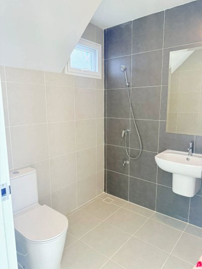 9S0096 ขายบ้านแฝดสองชั้น ราคา 5,650,000 บาท 3 ห้องนอน 3 ห้องน้ำ โซนวิชิต 9S0096 ขายบ้านแฝดสองชั้น ราคา 5,650,000 บาท 3 ห้องนอน 3 ห้องน้ำ โซนวิชิต