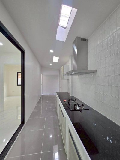 9S0102 This house for sale 5,290,000 baht 4 bedroom 3 bathroom located at wichit