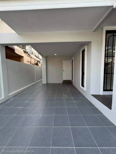 9S0102 This house for sale 5,290,000 baht 4 bedroom 3 bathroom located at wichit