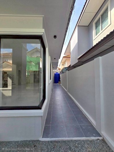 9S0102 This house for sale 5,290,000 baht 4 bedroom 3 bathroom located at wichit