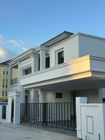 9S0103 This house for sale 13,650,000 baht 4 bedroom 5 bathroom located at wichit