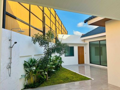 9S0109 Pool villa for sale 11,900,000 baht 4 bedroom 4 bathroom at wichit