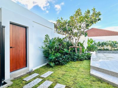 9S0109 Pool villa for sale 11,900,000 baht 4 bedroom 4 bathroom at wichit