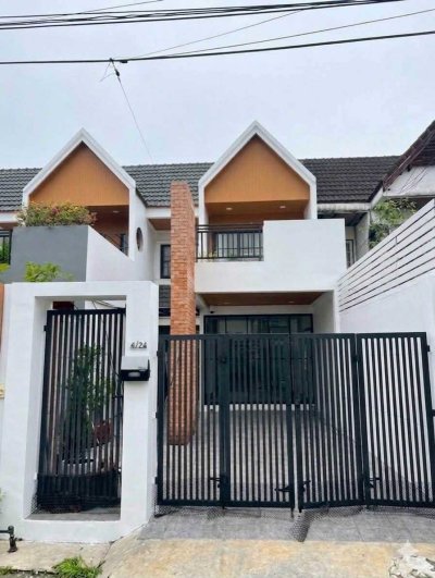 9S0111 This house for sale 3,790,000 baht 3 bedroom 2 bathroom at wichit