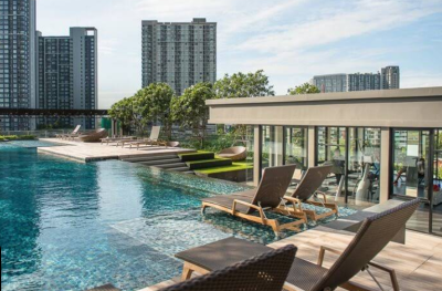 The Base Park Sukhumvit 77 near BTS On Nut 31 sqm.