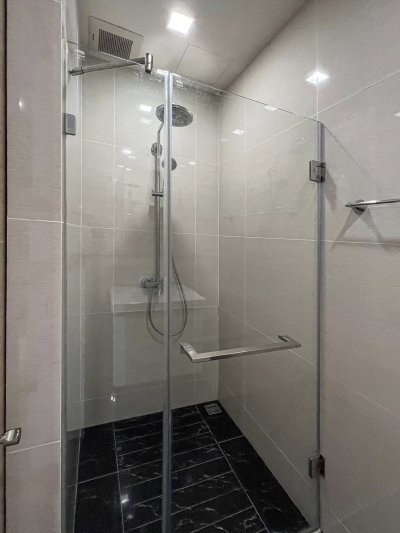 Park Origin near BTS Phrom Phong 30 sqm.