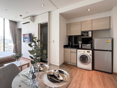 Park Origin near BTS Phrom Phong 30 sqm.