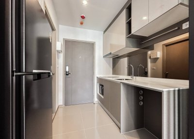 Ideo Rama 9 near MRT Phra Ram 9 Fully Furnished 27 sqm.