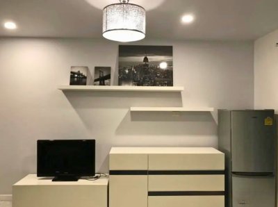 39 Suites near BTS Phrom Phong 32 sqm. for rent