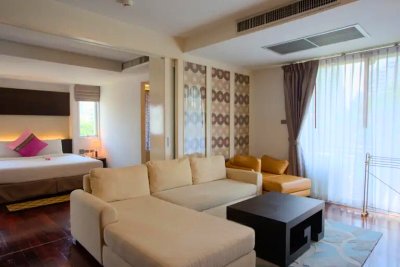 1-BR Serviced Apt. near MRT Sukhumvit 1 Bed 1 Bath 55 m². Fully Furnished