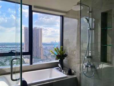 Ideo Q Sukhumvit 36 near BTS Thong Lor 1 Bed 1 Bath 45 m². Fully Furnished