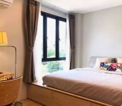 Serviced Apartment near MRT Sukhumvit 40 sqm.