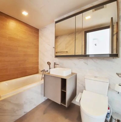 Taka Haus near BTS Ekkamai 2 Beds 2 Baths 62.05 m². Fully Furnished