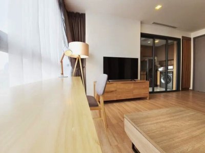 Taka Haus near BTS Ekkamai 2 Beds 2 Baths 62.05 m². Fully Furnished