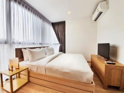 Taka Haus near BTS Ekkamai 2 Beds 2 Baths 62.05 m². Fully Furnished