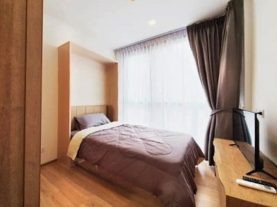 Taka Haus near BTS Ekkamai 2 Beds 2 Baths 62.05 m². Fully Furnished