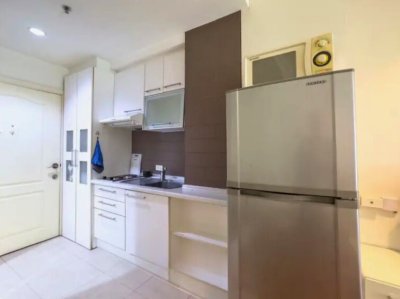 Grand Park View Asoke near MRT Sukhumvit 1 Bed 1 Bath 35 m². Fully Furnished