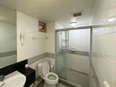 Plus 67 near BTS Phra Khanong 49 sqm. 1 bed 1 bathroom