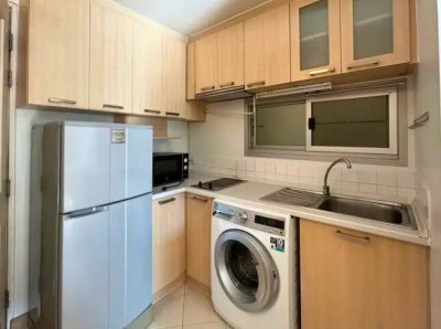 Plus 67 near BTS Phra Khanong 49 sqm. 1 bed 1 bathroom