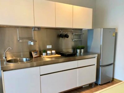 The Seed Musee Sukhumvit 26 near BTS Phrom Phong 1 Bed 1 Bath 44 m². Fully Furnished
