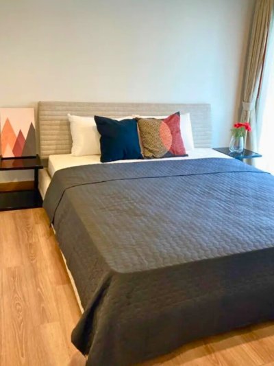 The Seed Musee Sukhumvit 26 near BTS Phrom Phong 1 Bed 1 Bath 44 m². Fully Furnished