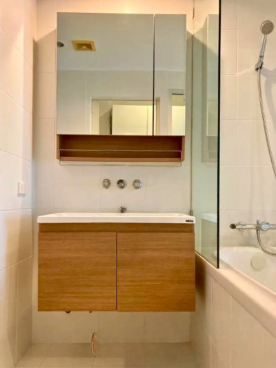 The Seed Musee Sukhumvit 26 near BTS Phrom Phong 1 Bed 1 Bath 44 m². Fully Furnished