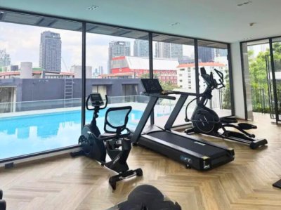 1-BR Serviced Apt. near BTS Thong Lor 1 Bed 1 Bath 72 m². Fully Furnished