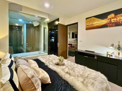Rhythm Sukhumvit 44/1 near BTS Phra Khanong 1 Bed 2 Baths 46 sq. m. Fully Furnished