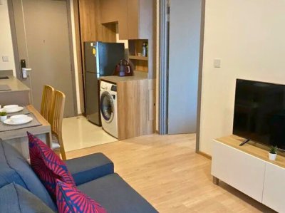 Taka Haus Ekamai 12 near BTS Ekkamai 31 sqm.