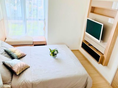 Rhythm Sukhumvit 50 near BTS On Nut 1 Bed 1 Bath 35 sq. m. Fully Furnished