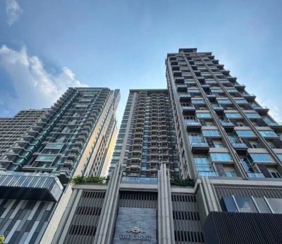 The Crest Sukhumvit 34 near BTS Thong Lor 1 Bed 1 Bath 45 Sqm. Fully Furnished