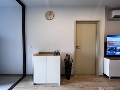 Life Rama 4 -Asoke near MRT Queen Sirikit  1 Bed 1 Bath 32 m². Fully Furnished