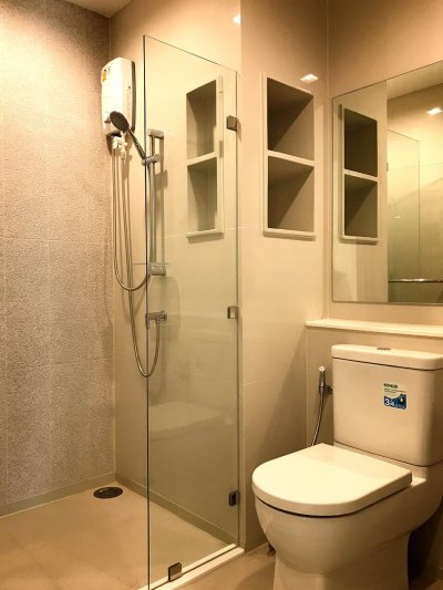 Life Sukhumvit 62 near BTS Bang Chak  1 Bed 1 Bath 25 sq. m. Fully Furnished